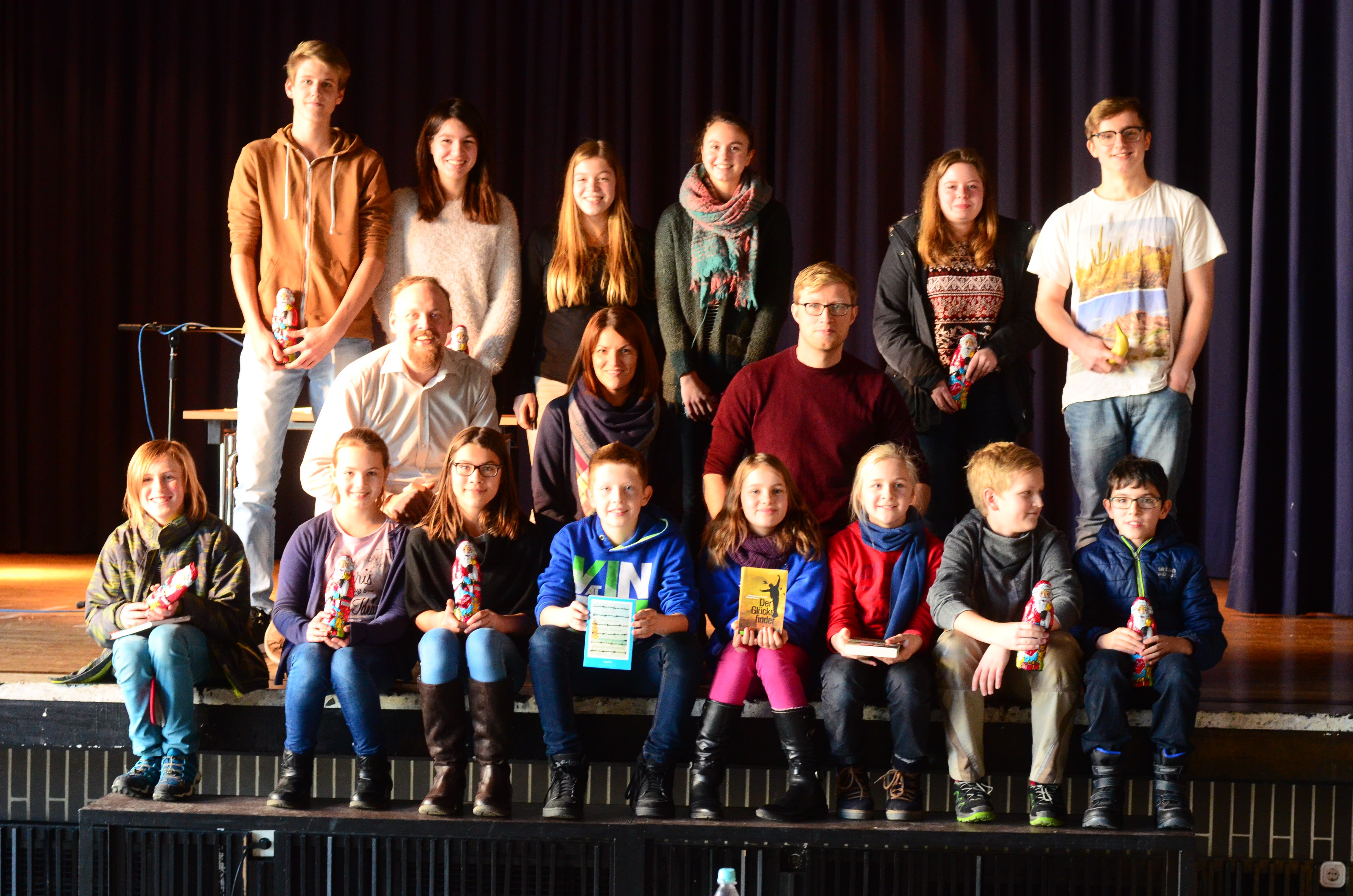 Lara gewinnt den Vorlesewettbewerb des JAG